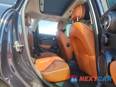 Zdjęcie 10 z 12 samochodu: 2022 MINI COOPER VIN:WMW33DK06N2P66025 - miniatura