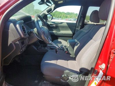 Zdjęcie 7 z 12 samochodu: 2019 TOYOTA TACOMA TRD SPORT VIN:3TMCZ5ANXKM269018 - miniatura