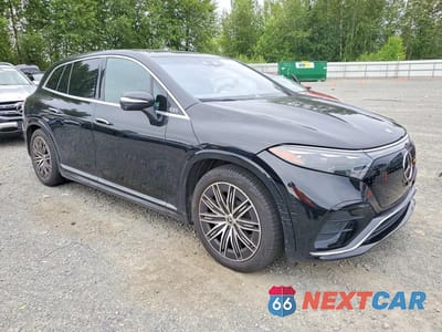 Czwarte zdjęcie samochodu z boku: 2023 MERCEDES-BENZ EQS SUV 580 4MATIC VIN:4JGDM4EB4PA013387 - miniatura
