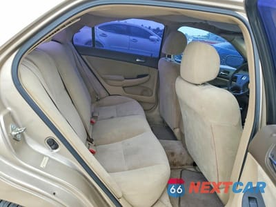 Zdjęcie 10 z 12 samochodu: 2004 HONDA ACCORD DX VIN:1HGCM56154A070612 - miniatura