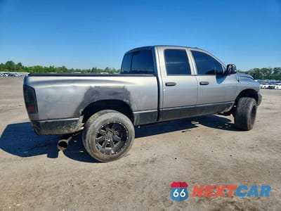 Trzecie zdjęcie samochodu z tyłu: 2005 DODGE RAM 2500 ST VIN:3D7KS28C65G736950 - miniatura