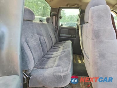 Zdjęcie 10 z 12 samochodu: 2002 CHEVROLET SILVERADO K1500 VIN:2GCEK19TX21251988 - miniatura