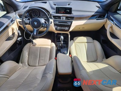 Zdjęcie 8 z 13 samochodu: 2018 BMW X1 SDRIVE28I VIN:WBXHU7C30J5H40261 - miniatura