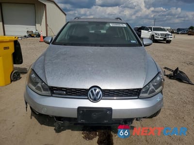 Piąte zdjęcie samochodu w środku: 2017 VOLKSWAGEN GOLF ALLTRACK S VIN:3VWH17AU1HM522555 - miniatura