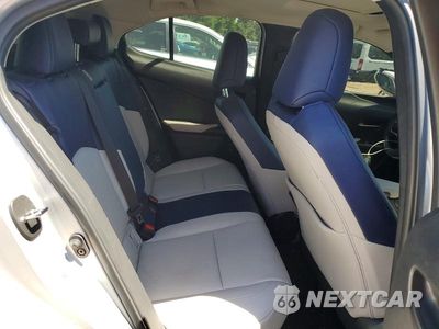 Zdjęcie 10 z 12 samochodu: 2019 LEXUS UX 250H VIN:JTHU9JBH8K2016694 - miniatura