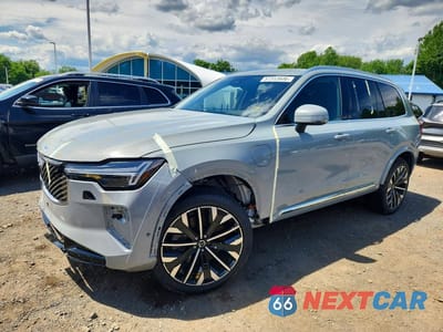 2026 VOLVO XC90 PLUS YV4H60PE7T1495716 - główne zdjęcie licytacji z USA - miniatura