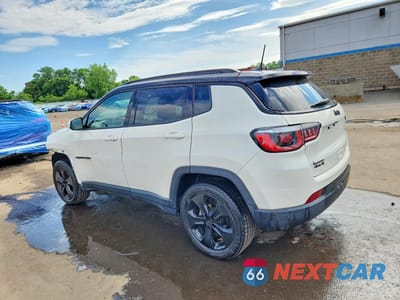 Drugie zdjęcie samochodu z przodu: 2018 JEEP COMPASS LATITUDE VIN:3C4NJDBBXJT481128 - miniatura