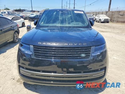 Piąte zdjęcie samochodu w środku: 2025 LAND ROVER RANGE ROVER SE VIN:SALKPBE95SA334022 - miniatura