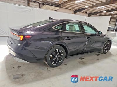 Trzecie zdjęcie samochodu z tyłu: 2025 HYUNDAI SONATA SEL VIN:KMHL64JAXSA511427 - miniatura