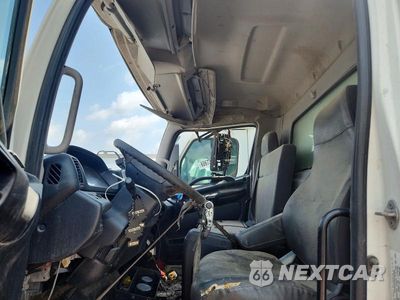 Piąte zdjęcie samochodu w środku: 2016 HINO 258/268 VIN:5PVNJ8JV3G4S62805 - miniatura