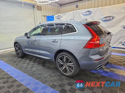Drugie zdjęcie samochodu z przodu: 2019 VOLVO XC60 T6 R-DESIGN VIN:YV4A22RM6K1351487 - miniatura