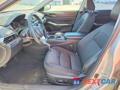 Zdjęcie 7 z 12 samochodu: 2019 NISSAN ALTIMA S VIN:1N4BL4BV4KC258934 - miniatura
