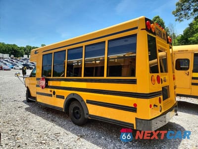 Trzecie zdjęcie samochodu z tyłu: 2012 CHEVROLET EXPRESS G3500 SCHOOL BUS VIN:1GB3G3BG8C1136688 - miniatura