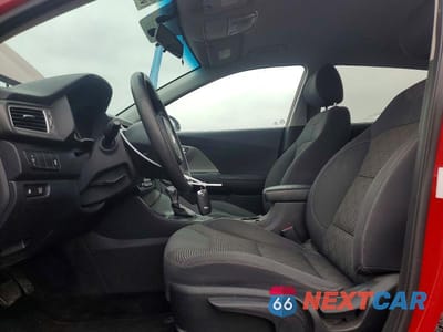 Zdjęcie 7 z 12 samochodu: 2017 KIA NIRO LX VIN:KNDCB3LC3H5057323 - miniatura