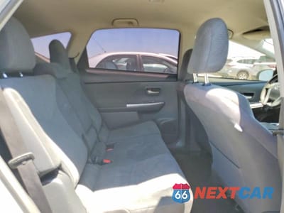 Zdjęcie 10 z 13 samochodu: 2014 TOYOTA PRIUS V THREE VIN:JTDZN3EU5E3312732 - miniatura