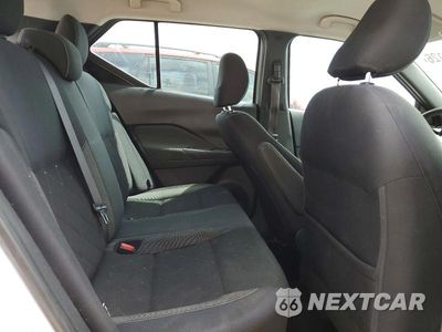 Zdjęcie 10 z 13 samochodu: 2020 NISSAN KICKS VIN:3N1CP5CV8LL481168 - miniatura