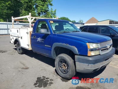Czwarte zdjęcie samochodu z boku: 2004 CHEVROLET SILVERADO C2500 HEAVY DUTY VIN:1GBHC24U14E379963 - miniatura