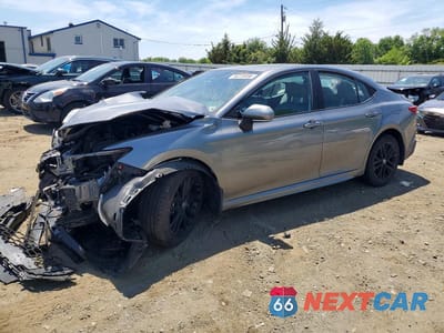 2025 TOYOTA CAMRY SE 4T1DBADK1SU532698 - główne zdjęcie licytacji z USA - miniatura