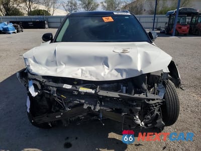 Piąte zdjęcie samochodu w środku: 2024 KIA SELTOS S VIN:KNDEU2AA7R7502909 - miniatura