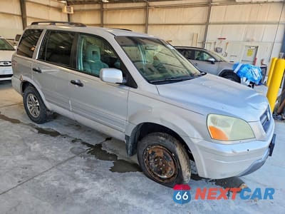 Czwarte zdjęcie samochodu z boku: 2003 HONDA PILOT EX VIN:2HKYF18453H613527 - miniatura