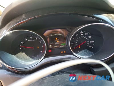 Zdjęcie 9 z 13 samochodu: 2017 KIA SEDONA SXL VIN:KNDME5C10H6282640 - miniatura