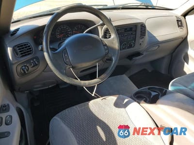 Zdjęcie 8 z 12 samochodu: 1997 FORD F150 VIN:1FTDF1766VKB35544 - miniatura