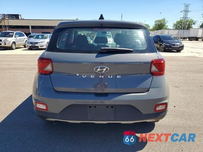 Zdjęcie 6 z 12 samochodu: 2021 HYUNDAI VENUE SE VIN:KMHRB8A32MU069596 - miniatura