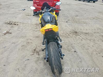 Czwarte zdjęcie samochodu z boku: 2024 SUZUKI GSX800 F VIN:JS1EM13B9R7101128 - miniatura