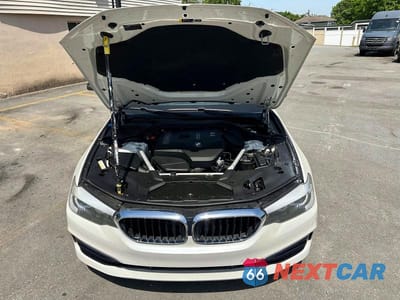 Zdjęcie 7 z 10 samochodu: 2019 BMW 530 I VIN:WBAJA5C59KWW18744 - miniatura