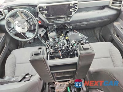 Zdjęcie 8 z 13 samochodu: 2024 TOYOTA TUNDRA SR5 VIN:5TFLA5DB0RX221198 - miniatura