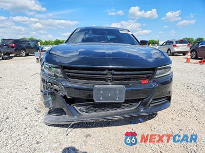 Piąte zdjęcie samochodu w środku: 2019 DODGE CHARGER SXT VIN:2C3CDXBG3KH603211 - miniatura