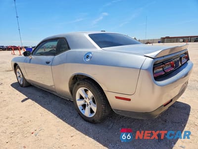 Drugie zdjęcie samochodu z przodu: 2013 DODGE CHALLENGER SXT VIN:2C3CDYAG3DH632783 - miniatura