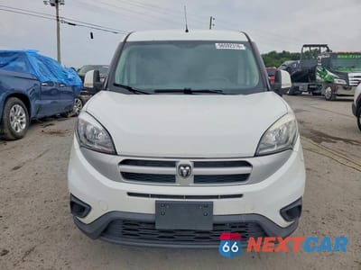 Piąte zdjęcie samochodu w środku: 2016 RAM PROMASTER CITY SLT VIN:ZFBERFBT2G6B05187 - miniatura