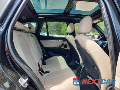 Zdjęcie 11 z 13 samochodu: 2016 BMW X1 XDRIVE28I VIN:WBXHT3C3XG5E50209 - miniatura
