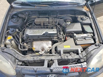 Zdjęcie 11 z 12 samochodu: 2005 HYUNDAI ACCENT GS VIN:KMHCG35C95U330261 - miniatura