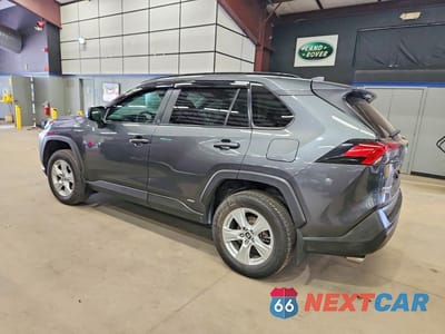 Drugie zdjęcie samochodu z przodu: 2021 TOYOTA RAV4 LE VIN:4T3L6RFV1MU007415 - miniatura