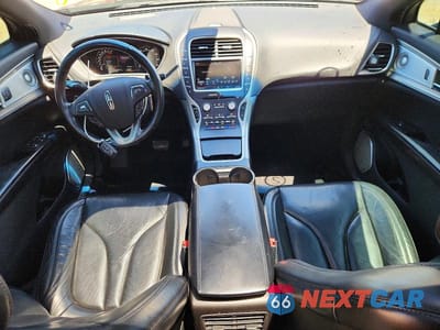 Zdjęcie 8 z 13 samochodu: 2016 LINCOLN MKX RESERVE VIN:2LMPJ6LP3GBL41859 - miniatura
