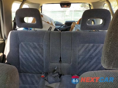 Zdjęcie 10 z 13 samochodu: 1999 HONDA CR-V EX VIN:JHLRD1865XC048857 - miniatura