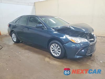 Czwarte zdjęcie samochodu z boku: 2017 TOYOTA CAMRY LE VIN:4T1BF1FK1HU754157 - miniatura