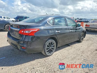 Trzecie zdjęcie samochodu z tyłu: 2018 NISSAN SENTRA S VIN:3N1AB7AP4JY306065 - miniatura