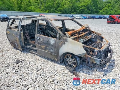 Czwarte zdjęcie samochodu z boku: 2005 TOYOTA SIENNA XLE 7 PASSENGER VIN:5TDZA22C45S245914 - miniatura