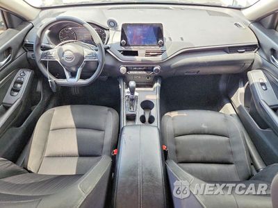 Zdjęcie 8 z 12 samochodu: 2019 NISSAN ALTIMA S VIN:1N4BL4BV1KC206435 - miniatura