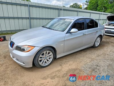 2007 BMW 328 I WBAVA33577KX78366 - główne zdjęcie licytacji z USA - miniatura