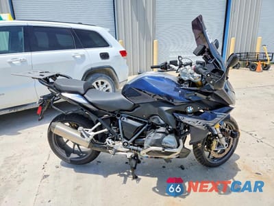2020 BMW R 1250 RS WB10J8301LZG92356 - główne zdjęcie licytacji z USA - miniatura
