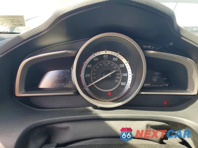 Zdjęcie 9 z 12 samochodu: 2014 MAZDA 3 SPORT VIN:JM1BM1U77E1178323 - miniatura
