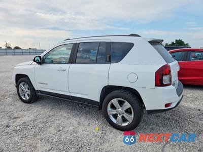 Drugie zdjęcie samochodu z przodu: 2014 JEEP COMPASS SPORT VIN:1C4NJDBB3ED879552 - miniatura