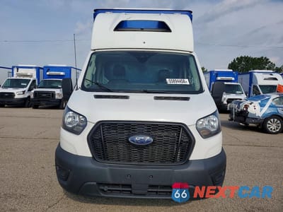 Piąte zdjęcie samochodu w środku: 2020 FORD TRANSIT DELIVERY TRUCK VIN:1FDBW5Z80LKB80372 - miniatura