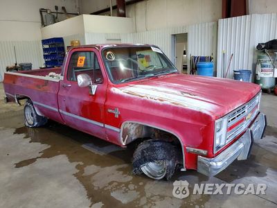 Piąte zdjęcie samochodu w środku: 1985 CHEVROLET C10 VIN:1GCDC14H5FJ122127 - miniatura