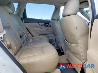 Zdjęcie 11 z 13 samochodu: 2015 NISSAN ROGUE SV VIN:5N1AT2MKXFC831429 - miniatura