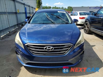 Piąte zdjęcie samochodu w środku: 2016 HYUNDAI SONATA SPORT VIN:5NPE34AF9GH311768 - miniatura